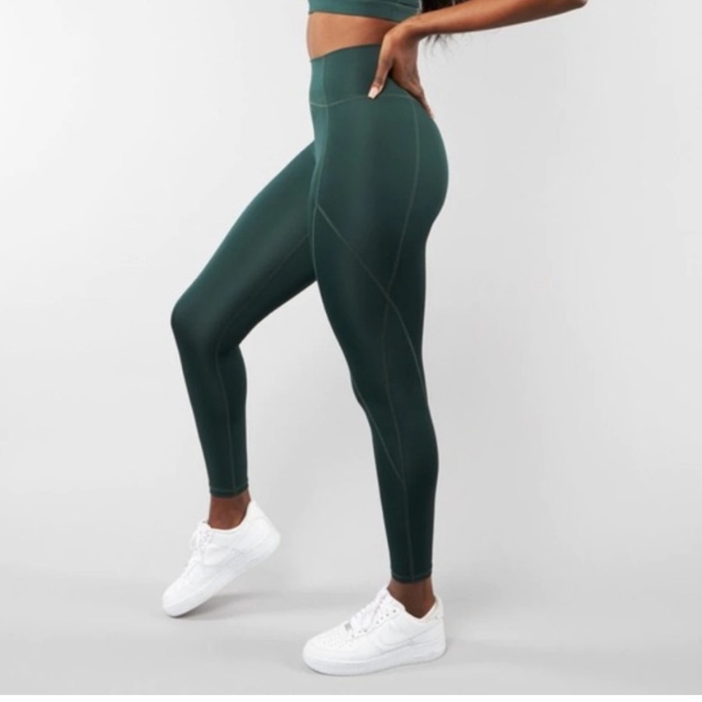 BuffBunny Eco Leggings - Nearly Natural